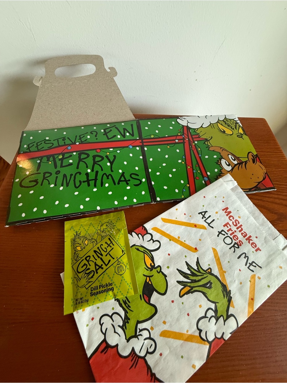 McDonald's Grinch Meal Set in Green, Red & Yellow with Grinch Salt and shaker